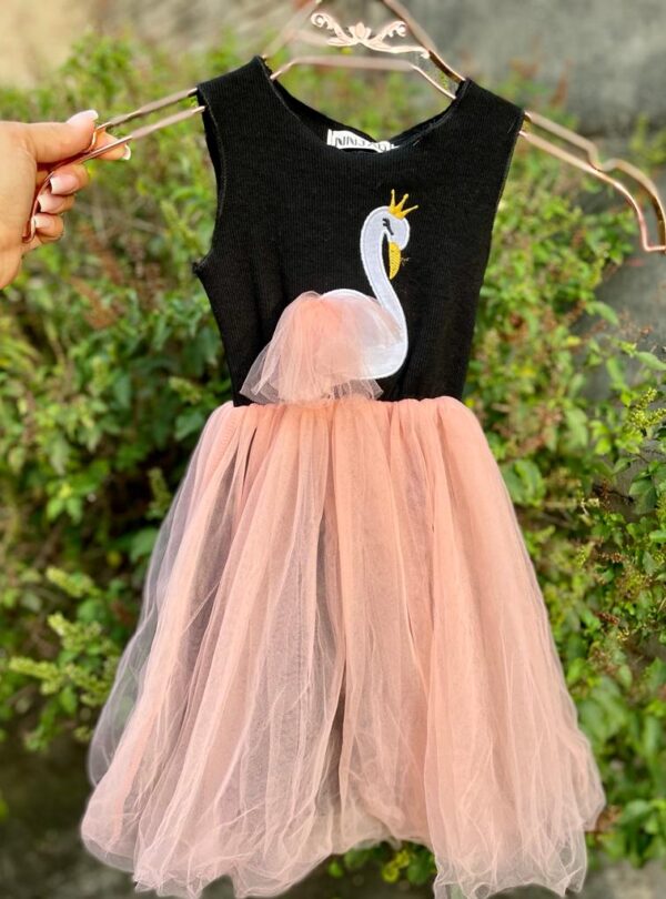 Vestido Cisne - Image 4